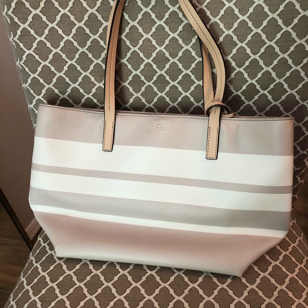 Kate spade purse